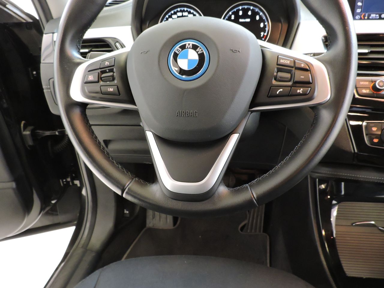 BMW X2 xDrive25e Business X - Foto 11