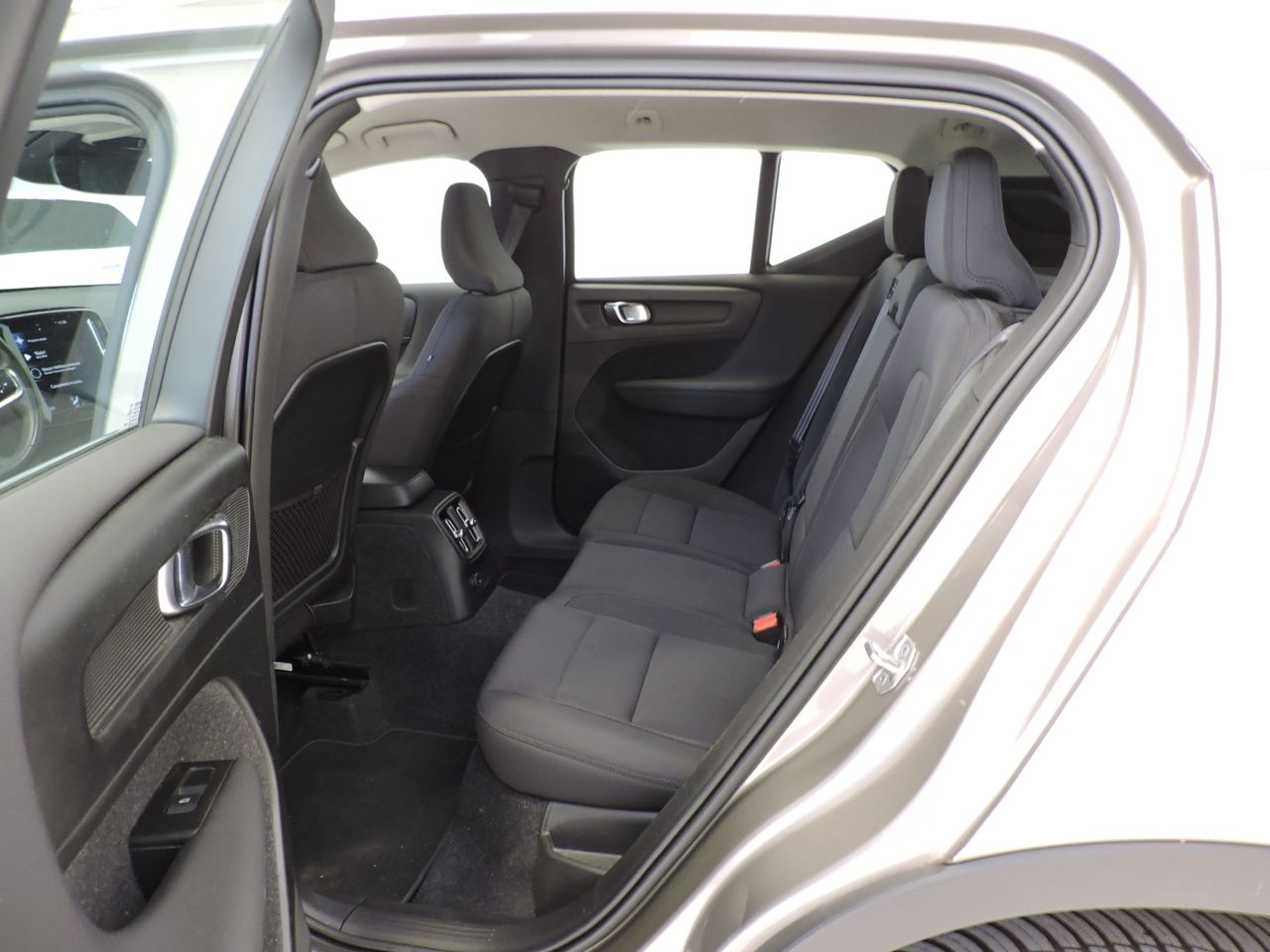 Volvo XC40 Recharge PHEV T5 Inscription Expression - Foto 11