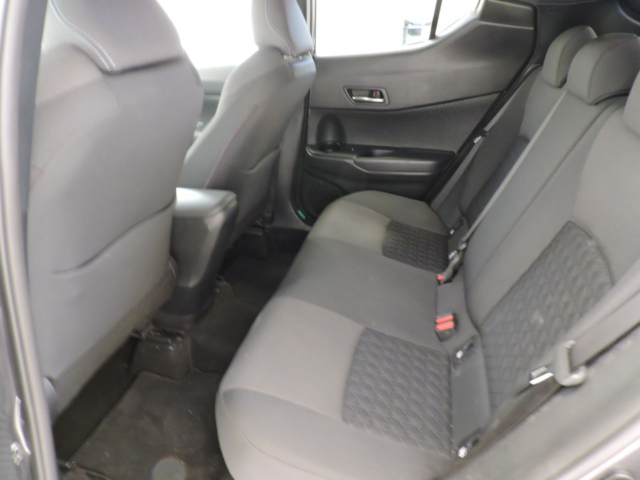 Toyota C-HR 180H Advance - Foto 10