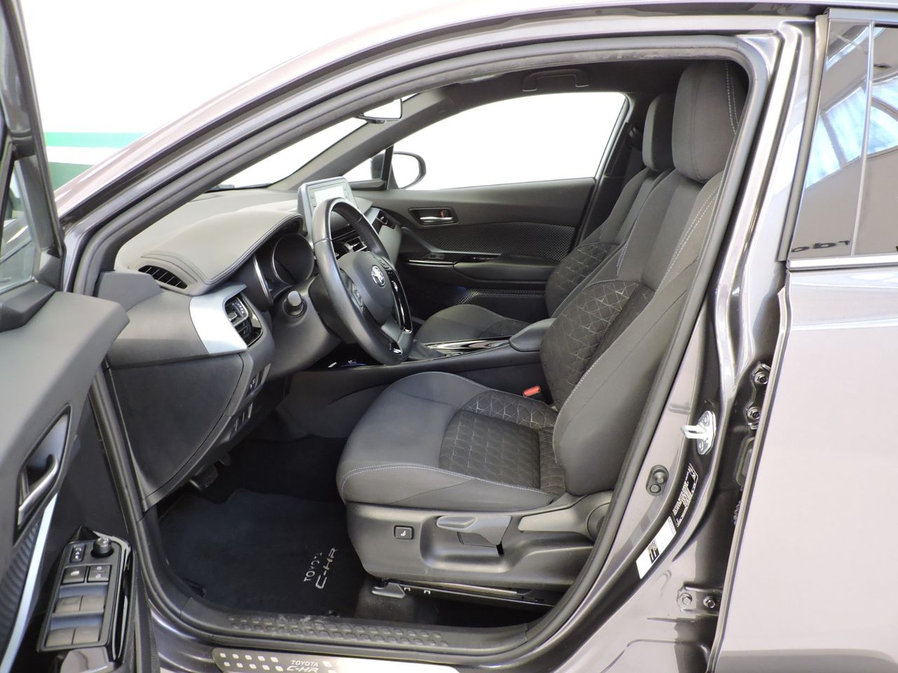 Toyota C-HR 180H Advance - Foto 16
