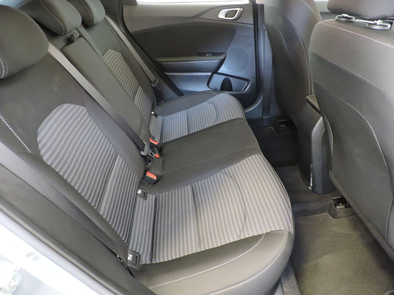 Kia XCeed 1.0 T-GDi Drive 88 kW 120CV - Foto 11