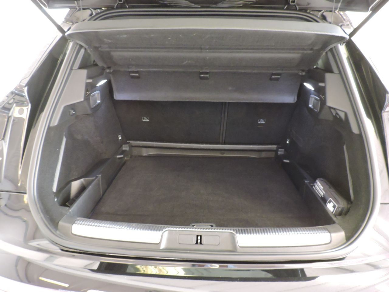 DS DS 7 Bastille E-TENSE 225 - Foto 16