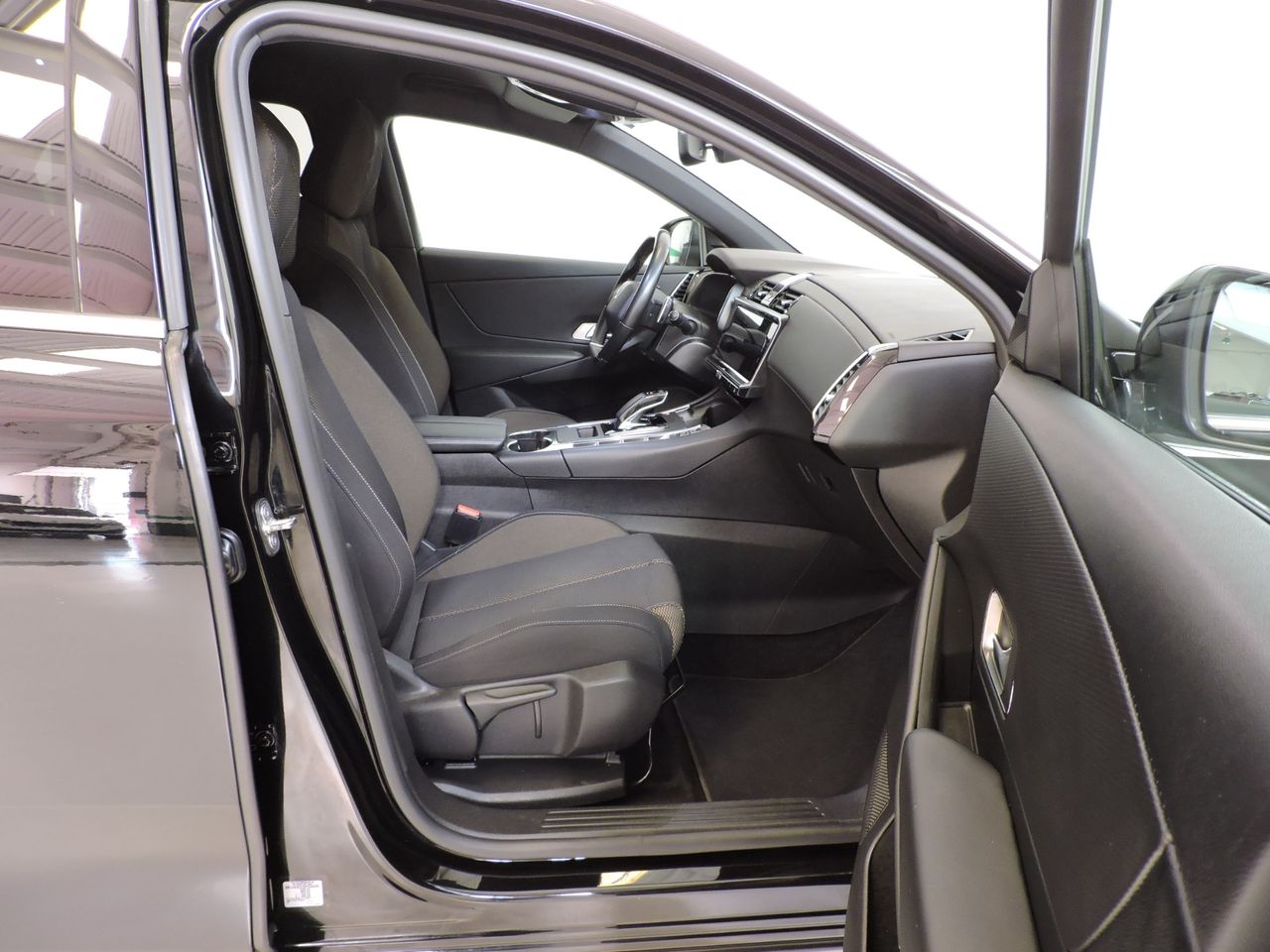 DS DS 7 Bastille E-TENSE 225 - Foto 10