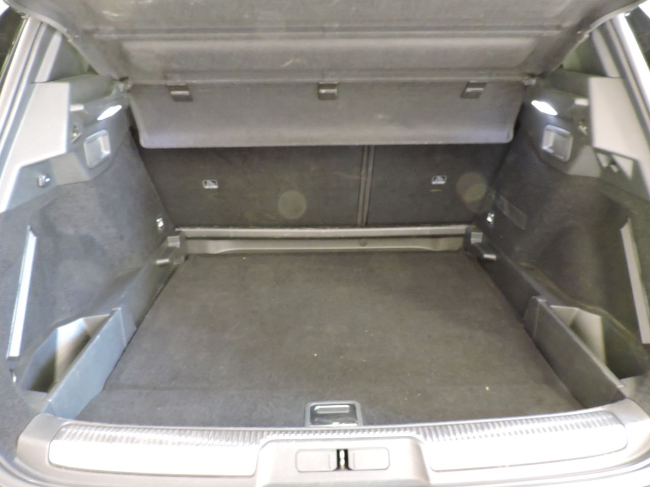 DS DS 7 Bastille E-TENSE 225 - Foto 13