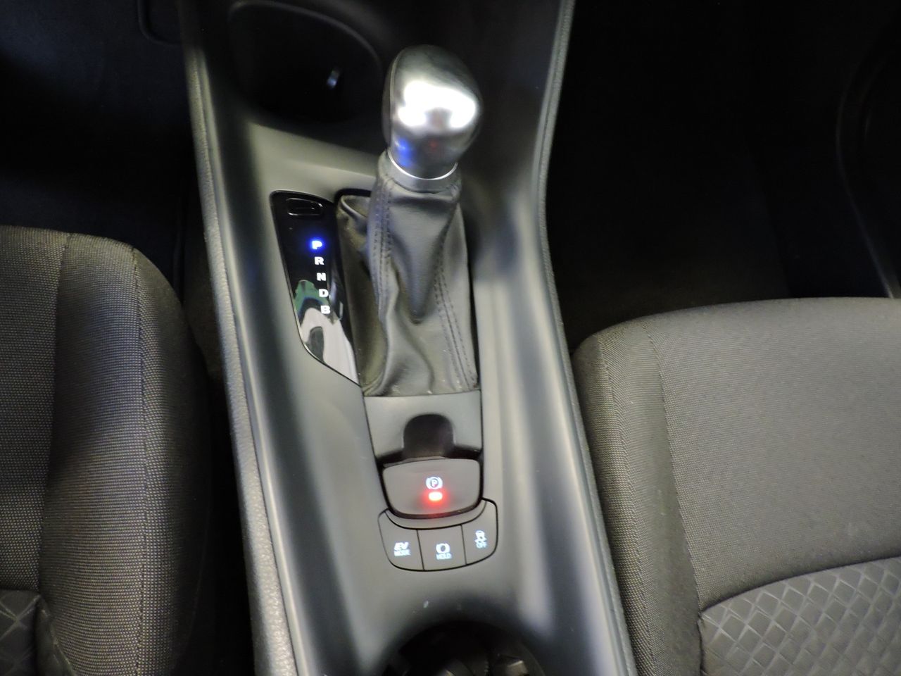 Toyota C-HR 125H Advance - Foto 12