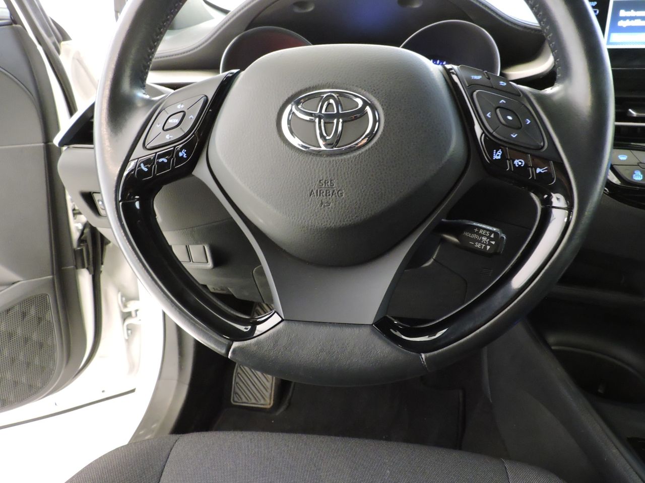 Toyota C-HR 125H Advance - Foto 10