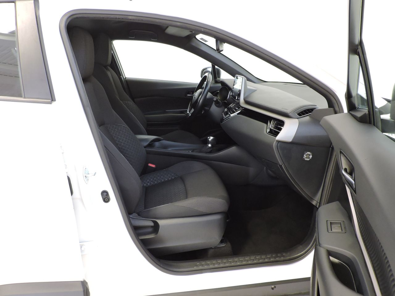 Toyota C-HR 125H Advance - Foto 9