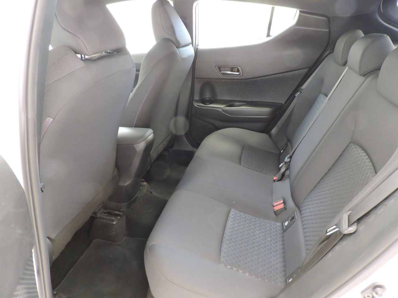 Toyota C-HR 125H Advance - Foto 12