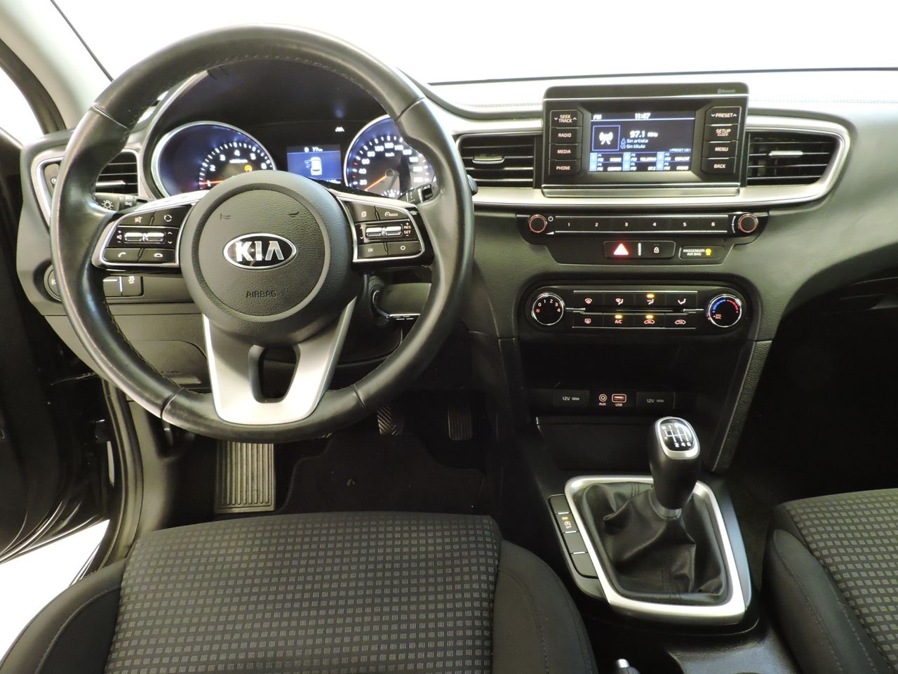 Kia Ceed 5p 1.0 T-GDi Concept 88 kW - Foto 10