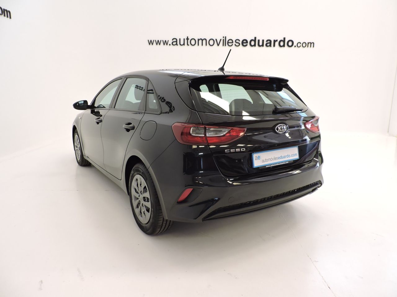 Kia Ceed 5p 1.0 T-GDi Concept 88 kW - Foto 9