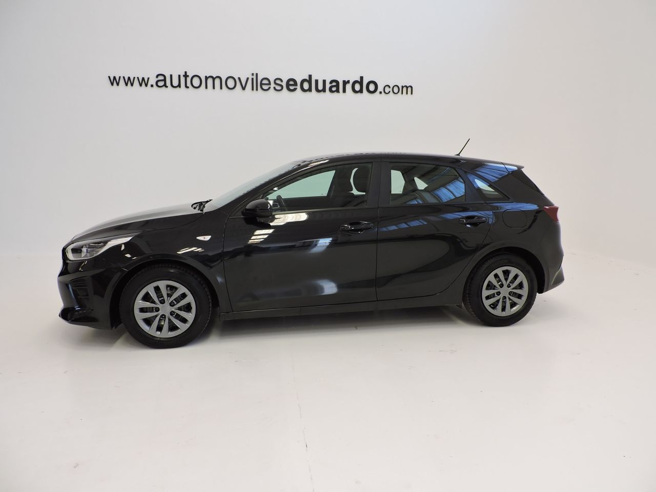 Kia Ceed 5p 1.0 T-GDi Concept 88 kW - Foto 6