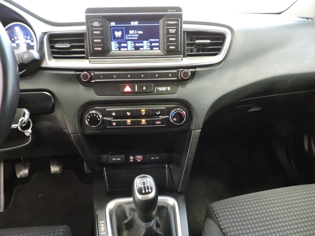 Kia Ceed 5p 1.0 T-GDi Concept 88 kW - Foto 15