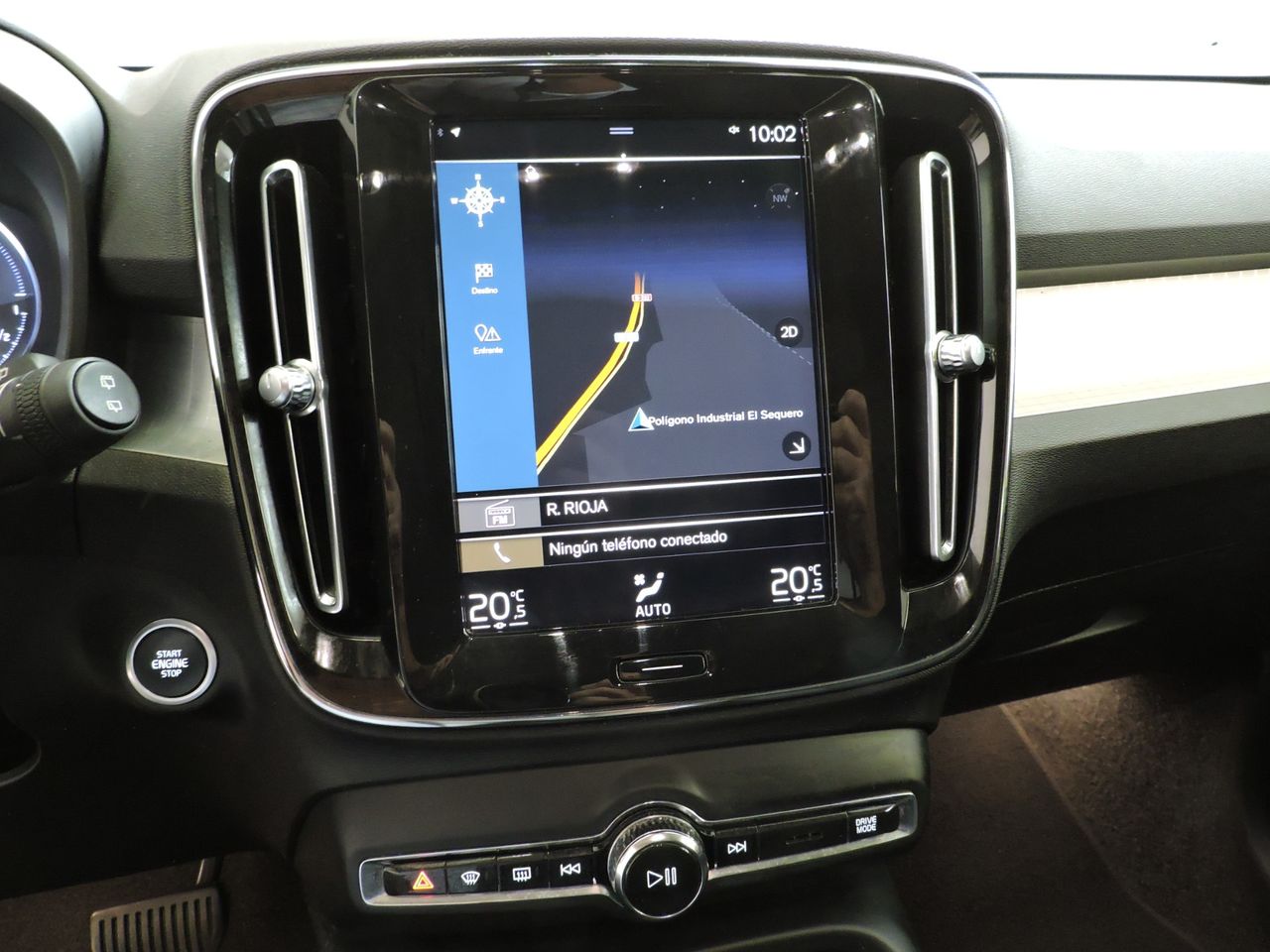 Volvo XC40 Recharge PHEV T4 Inscription Expression - Foto 16