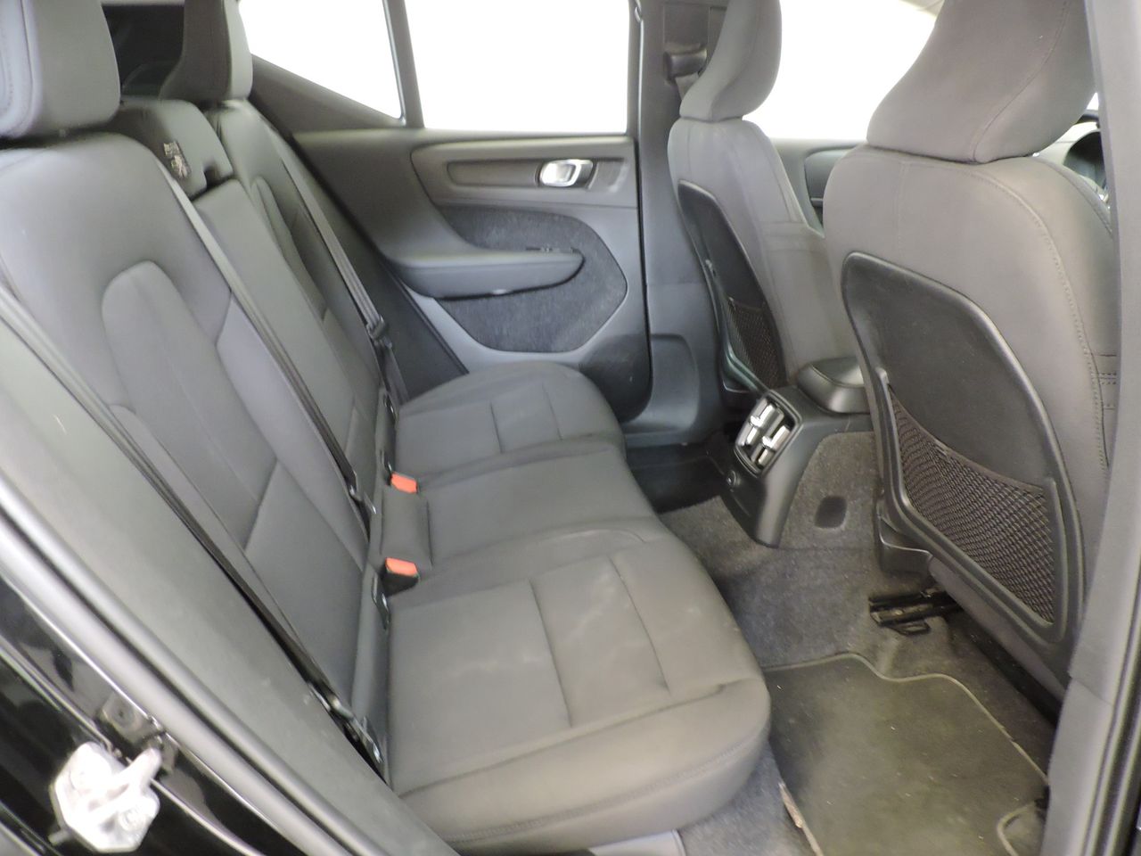 Volvo XC40 Recharge PHEV T4 Inscription Expression - Foto 9