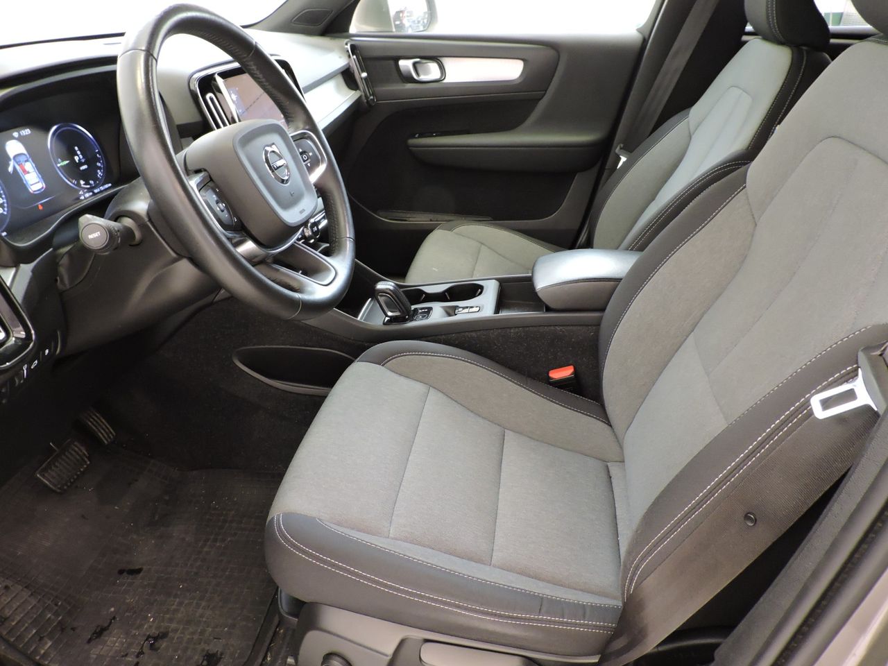 Volvo XC40 Recharge PHEV T4 Inscription Expression - Foto 9
