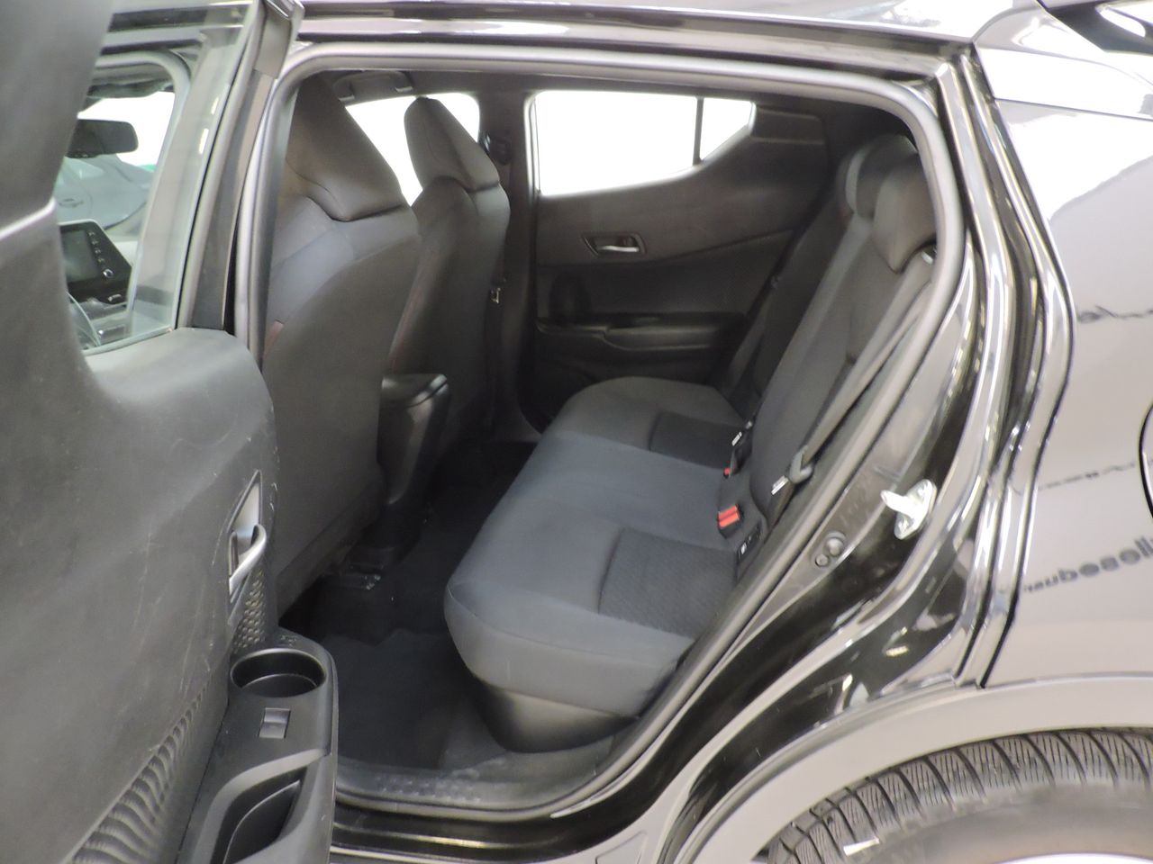 Toyota C-HR 125H Active Business - Foto 13