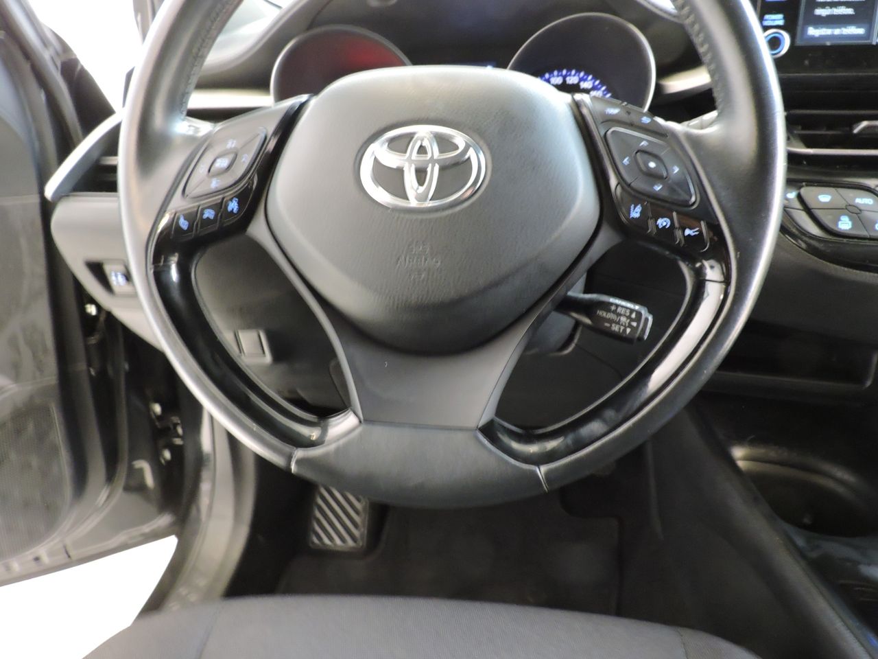 Toyota C-HR 125H Active Business - Foto 14