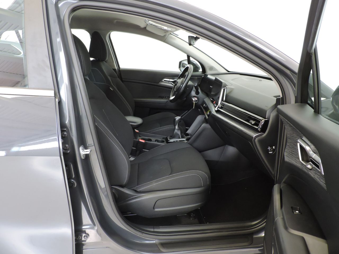Kia Sportage 1.6 MHEV Concept 100 kW - Foto 14