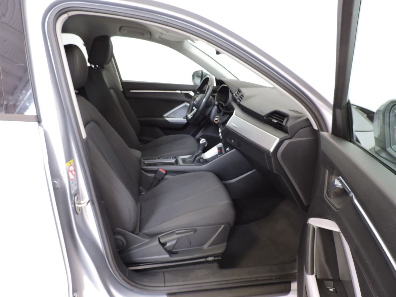 Audi Q3 35 TDI quattro S tronic Business - Foto 14