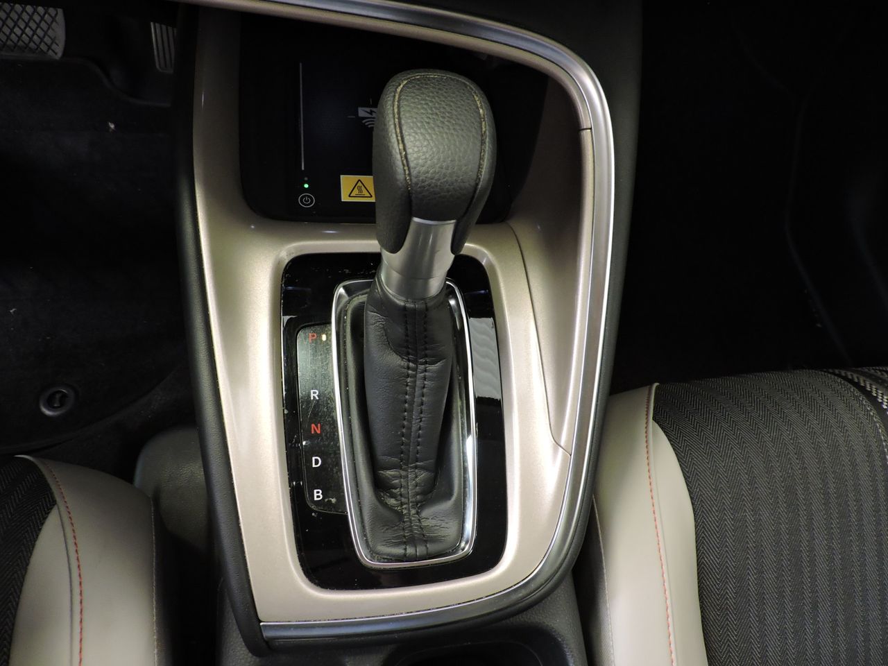 Honda HR-V 1.5 i-MMD Advance Style - Foto 11
