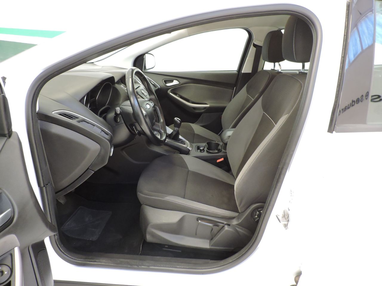 Ford Focus Berlina Trend 1.0 EcoBoost  Auto-Start-Stop 100 CV - Foto 11