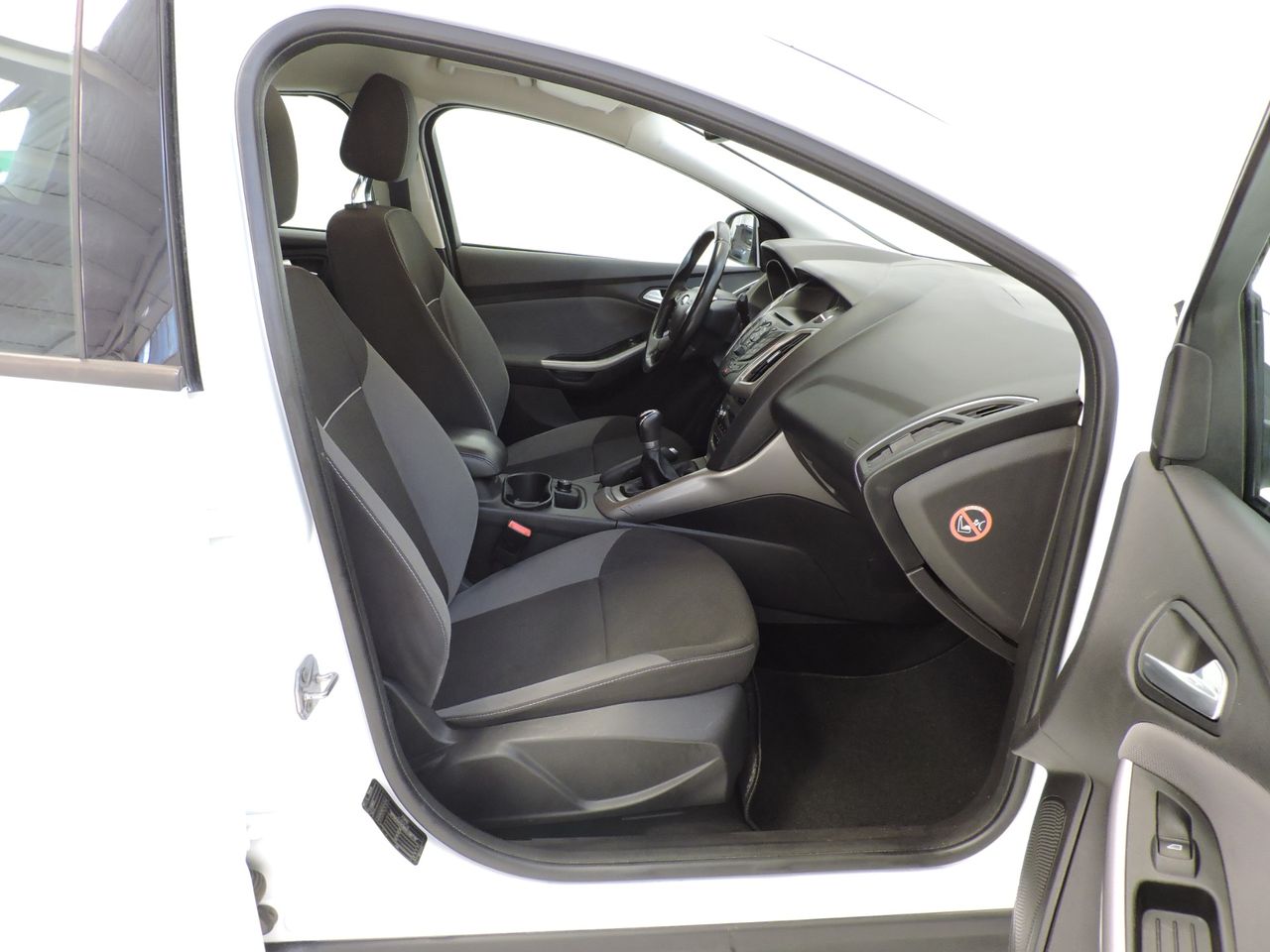 Ford Focus Berlina Trend 1.0 EcoBoost  Auto-Start-Stop 100 CV - Foto 12