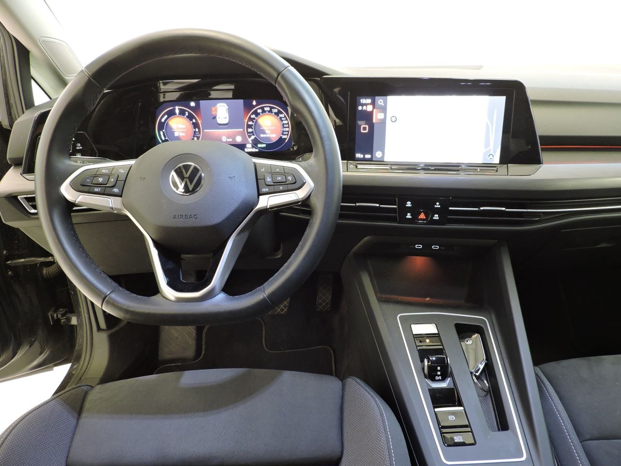 Volkswagen Golf eHybrid 1.4 TSI 150 kW - Foto 8