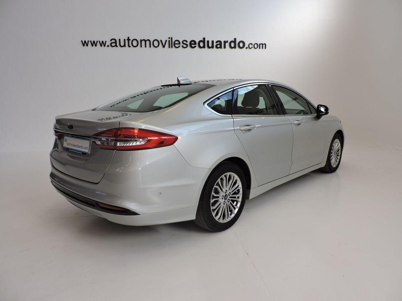 Ford Mondeo FORD MONDEO HIBRIDO 2.0 HEV TITANIUM 140CV - Foto 5