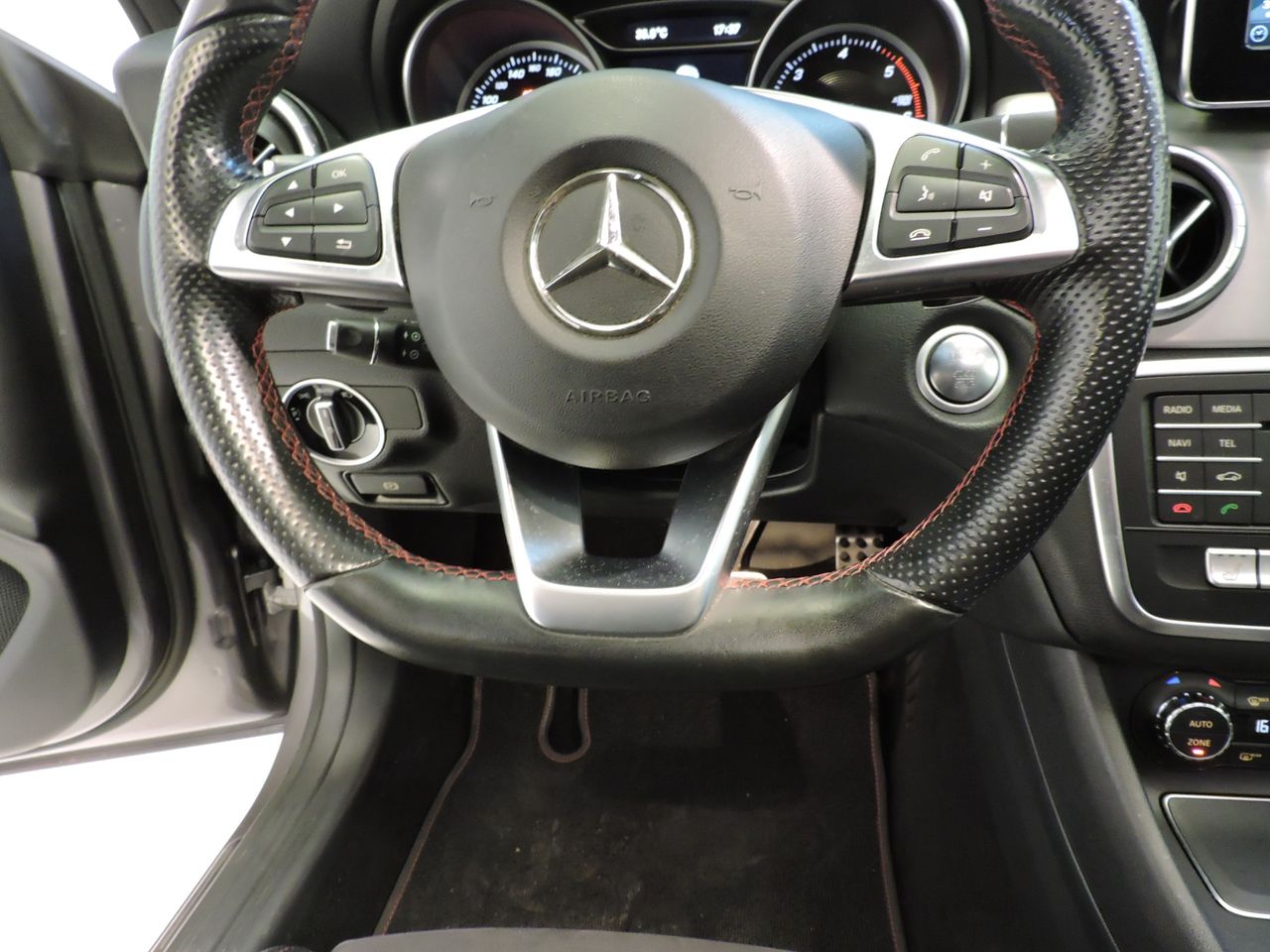 Mercedes CLA 200 d Shooting Brake 7G-DCT - Foto 13