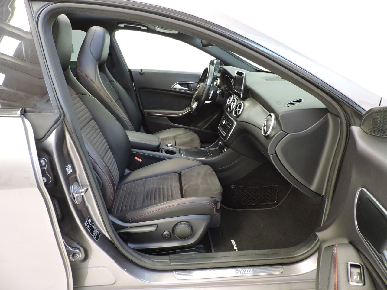 Mercedes CLA 200 d Shooting Brake 7G-DCT - Foto 10