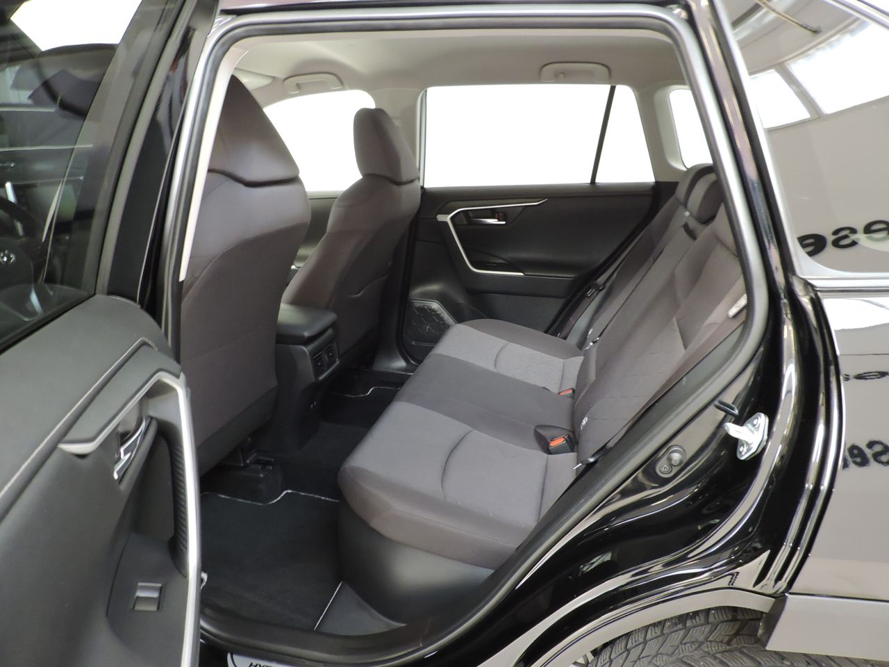 Toyota Rav4 Hybrid 220H 4x2 Advance - Foto 11