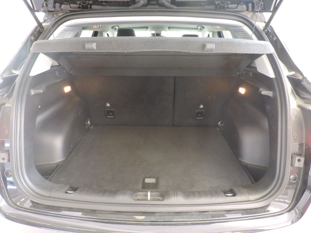 Jeep Compass Limited 1.3 Turbo 110 kW - Foto 17