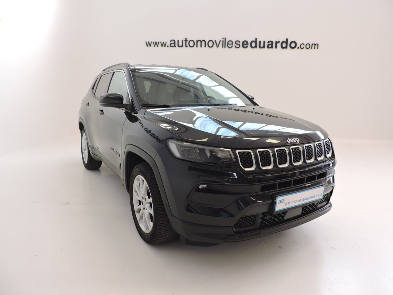 Jeep Compass Limited 1.3 Turbo 110 kW - Foto 4