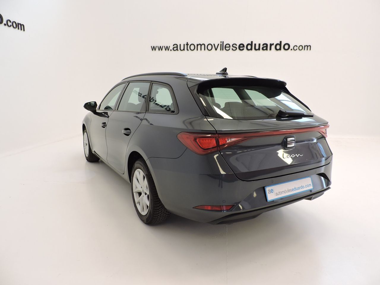 Seat Leon Leon Sportstourer 1.0 eTSI 81 KW - Foto 8