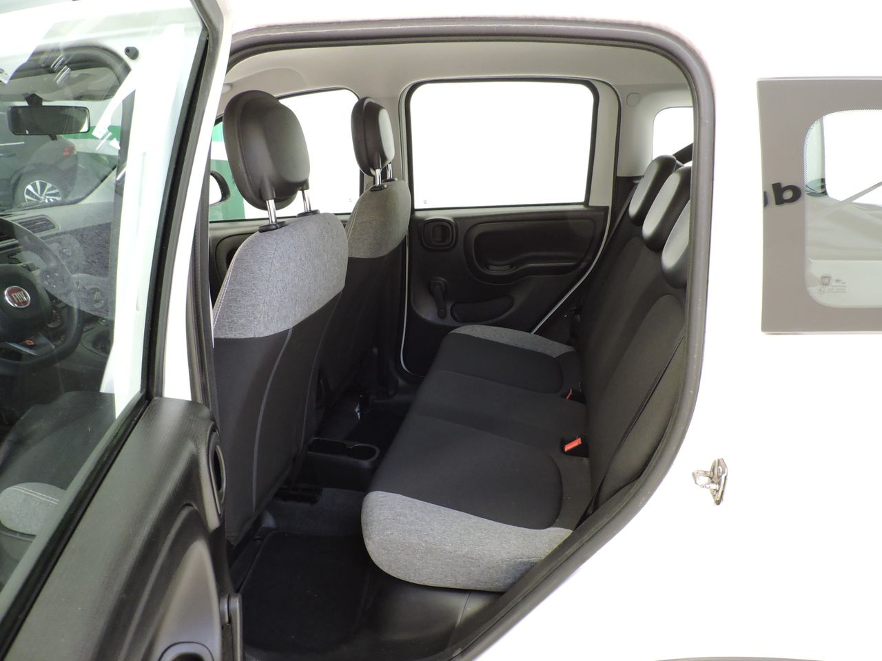 Fiat Panda 1.0 Hybrid 51 kW - Foto 11