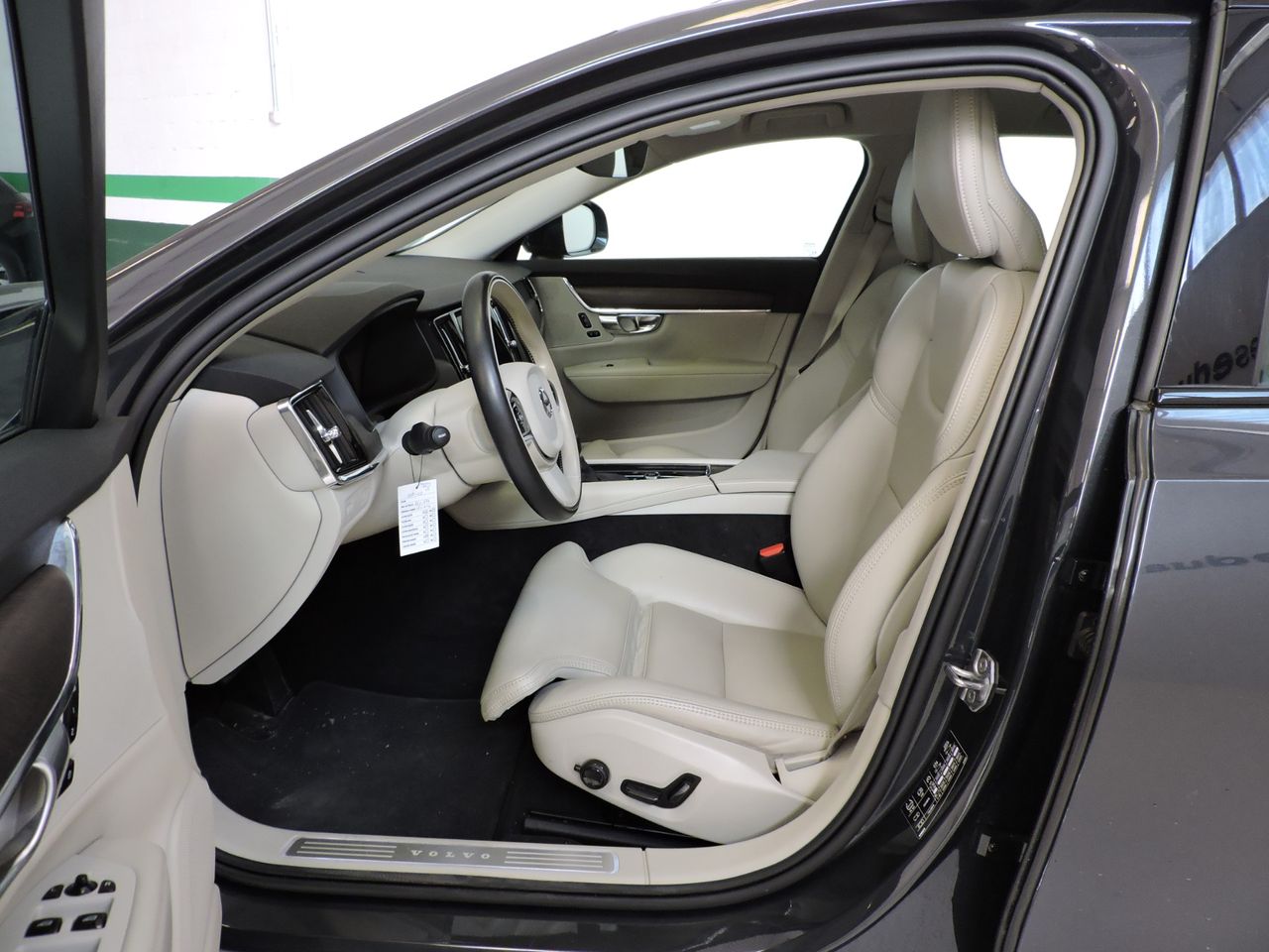 Volvo V90 Cross Country D4 AWD Pro Aut. - Foto 9