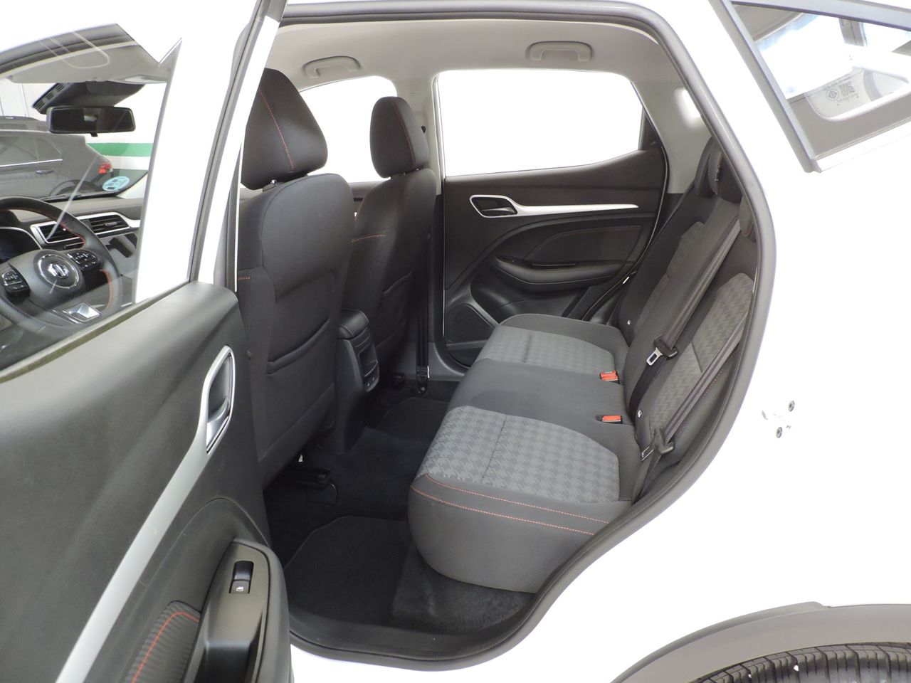 MG ZS Comfort 1.5 VTI-tech - Foto 15