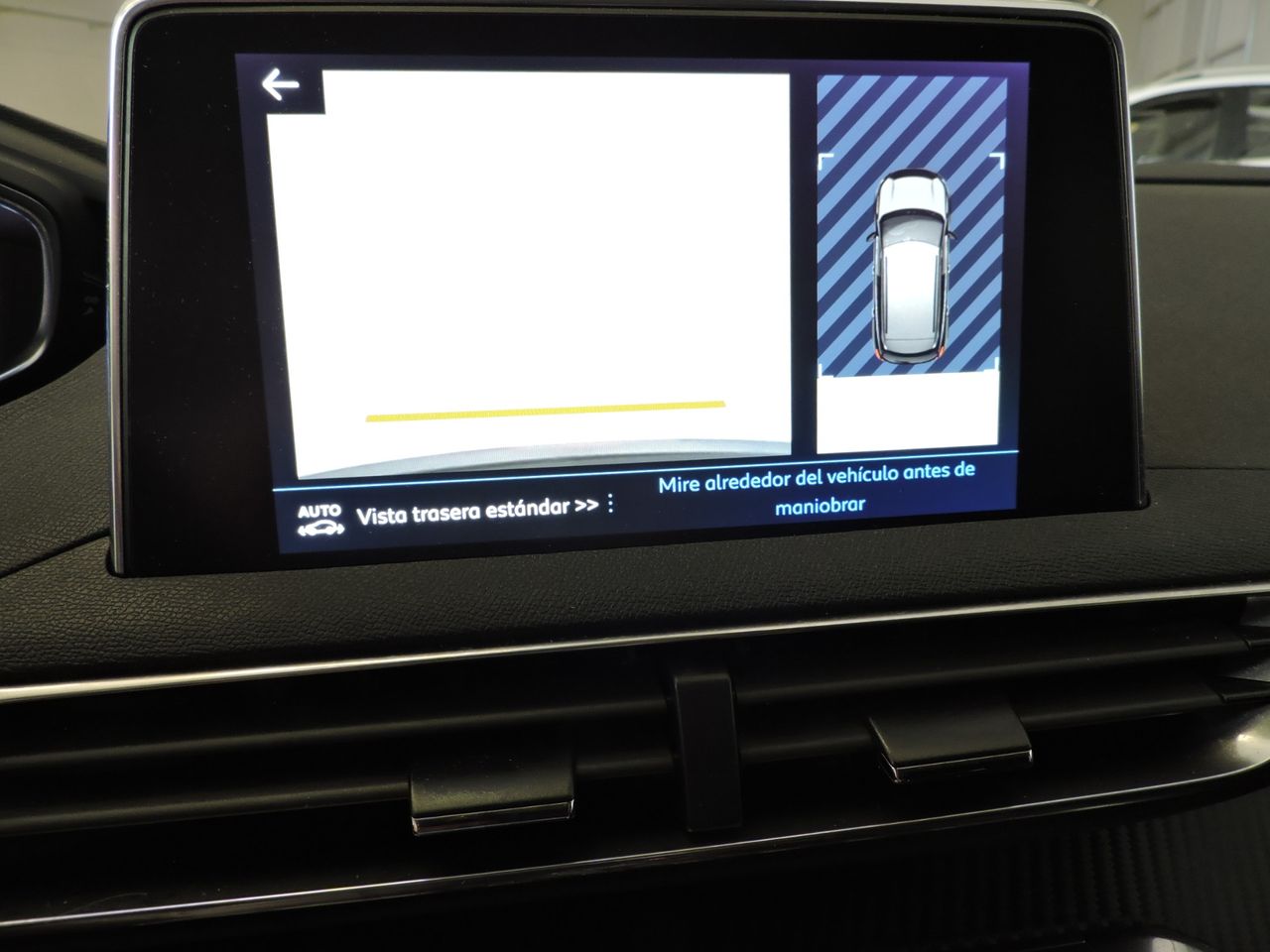 Peugeot 3008 Active BlueHDi 130 S&S EAT8 Business - Foto 10