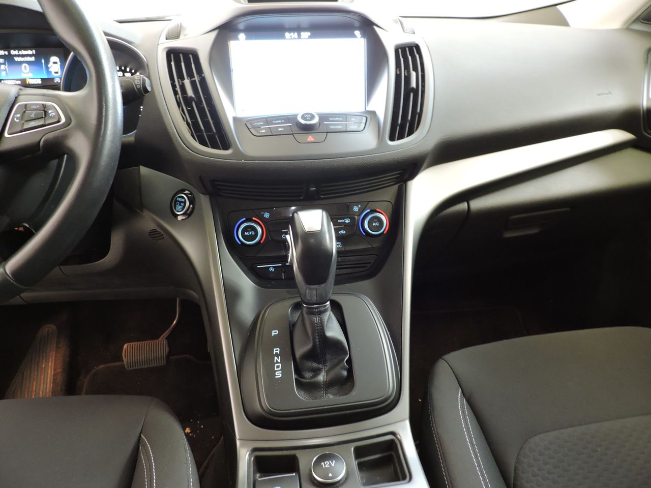 Ford Kuga Trend+ 2.0 TDCi Auto-Start-Stop 88 kW Business - Foto 10