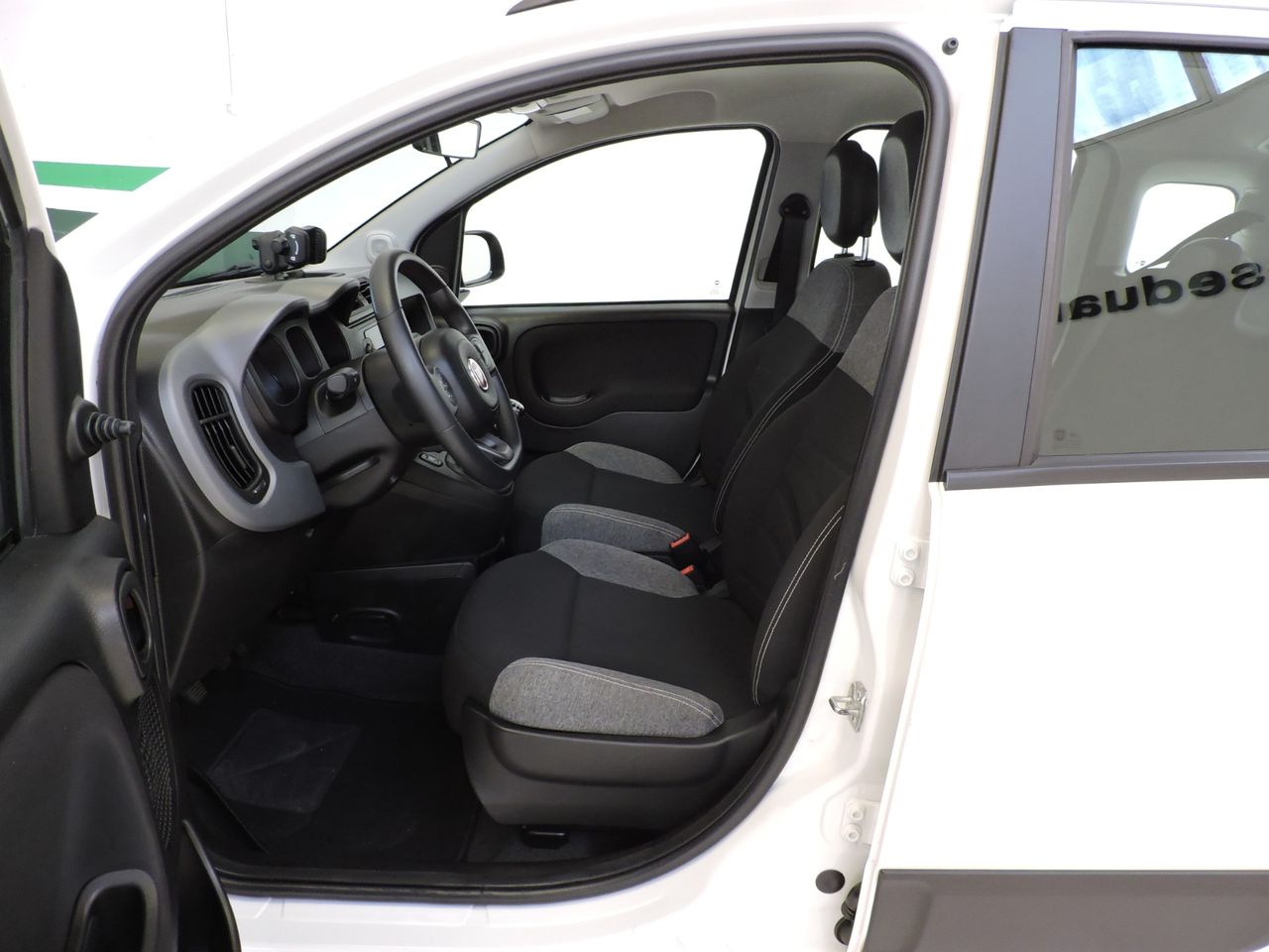 Fiat Panda 1.0 Hybrid 51 kW 69cv S&S CITY LIFE - Foto 11
