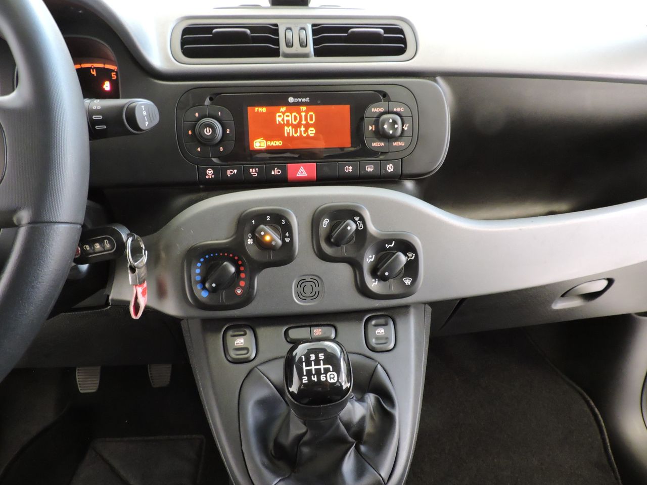 Fiat Panda 1.0 Hybrid 51 kW 69cv S&S CITY LIFE - Foto 15