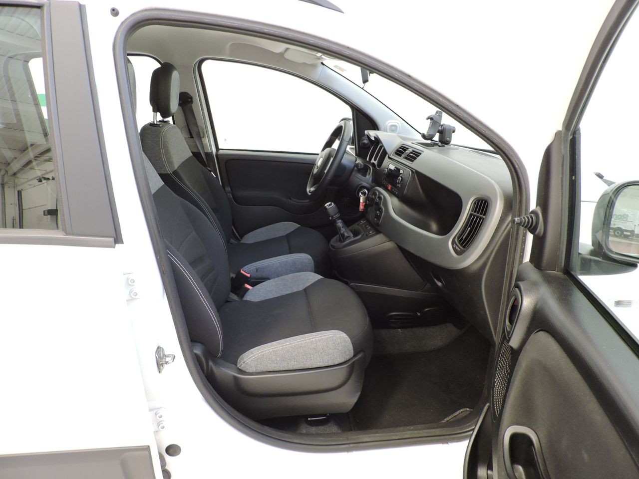 Fiat Panda 1.0 Hybrid 51 kW 69cv S&S CITY LIFE - Foto 12