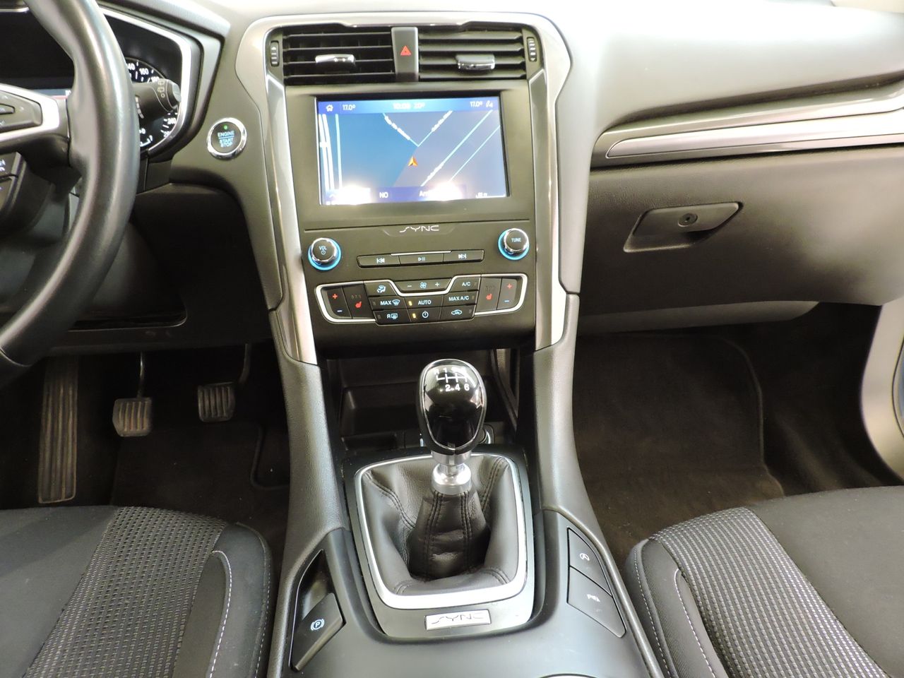 Ford Mondeo 5 puertas Titanium 2.0 TDCi 110 kW - Foto 11