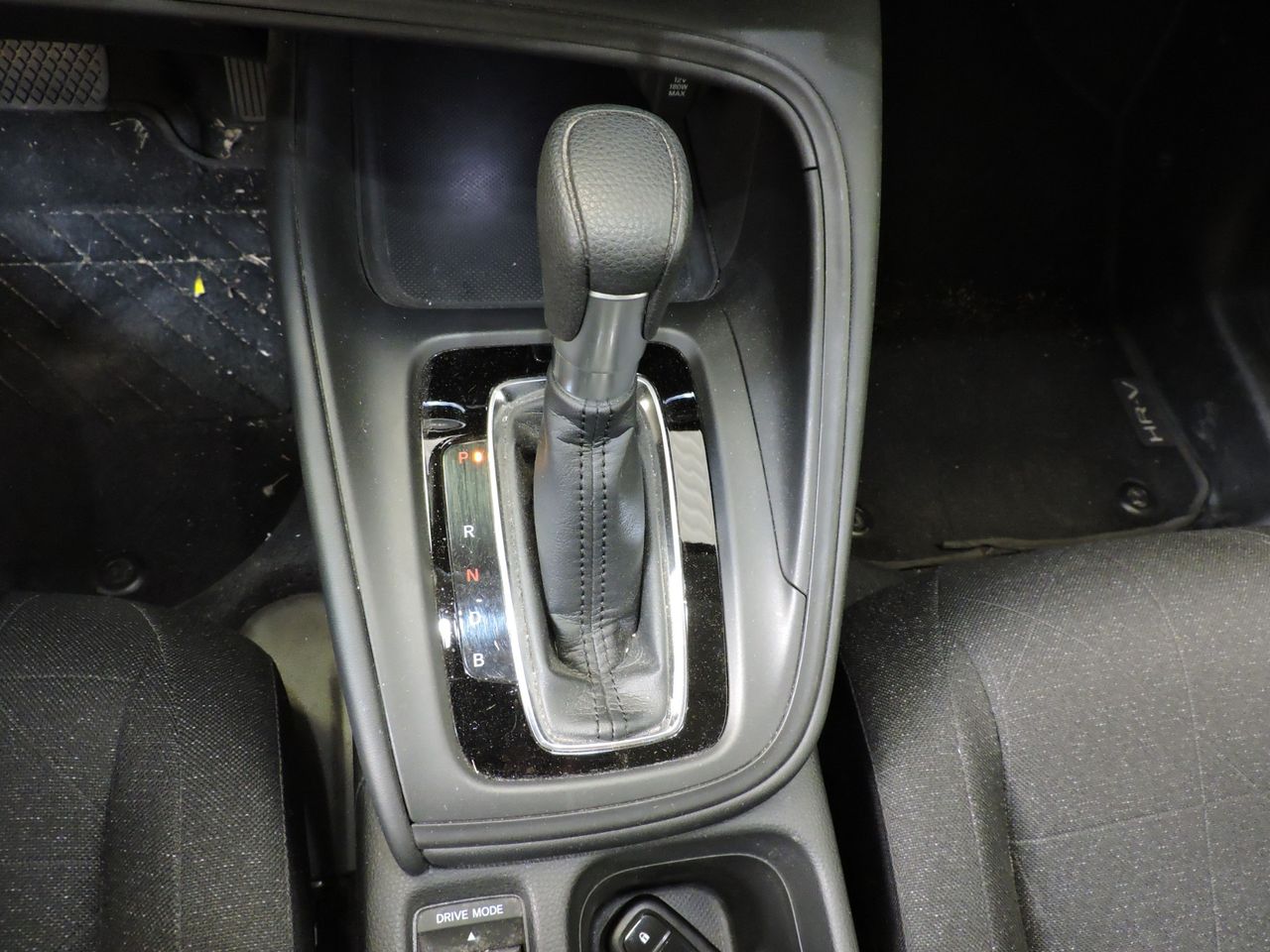 Honda HR-V 1.5 i-MMD Elegance - Foto 13