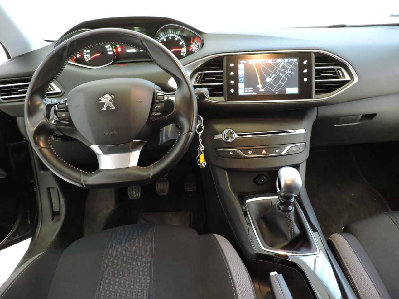 Peugeot 308 SW Style 1.2 PureTech 130 S&S - Foto 8