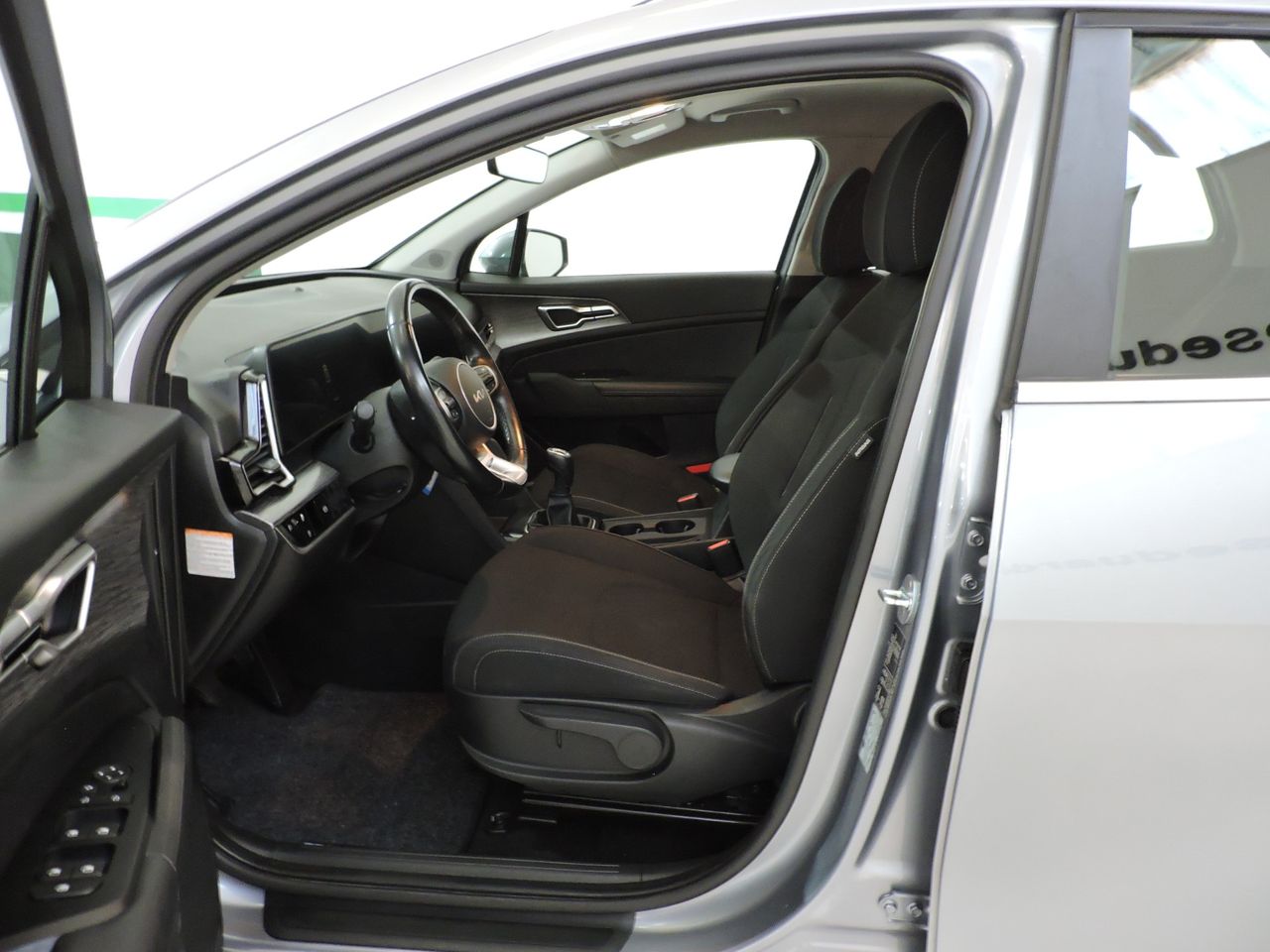 Kia Sportage Concept 1.6 CRDi MHEV 100 kW Business 2WD - Foto 13