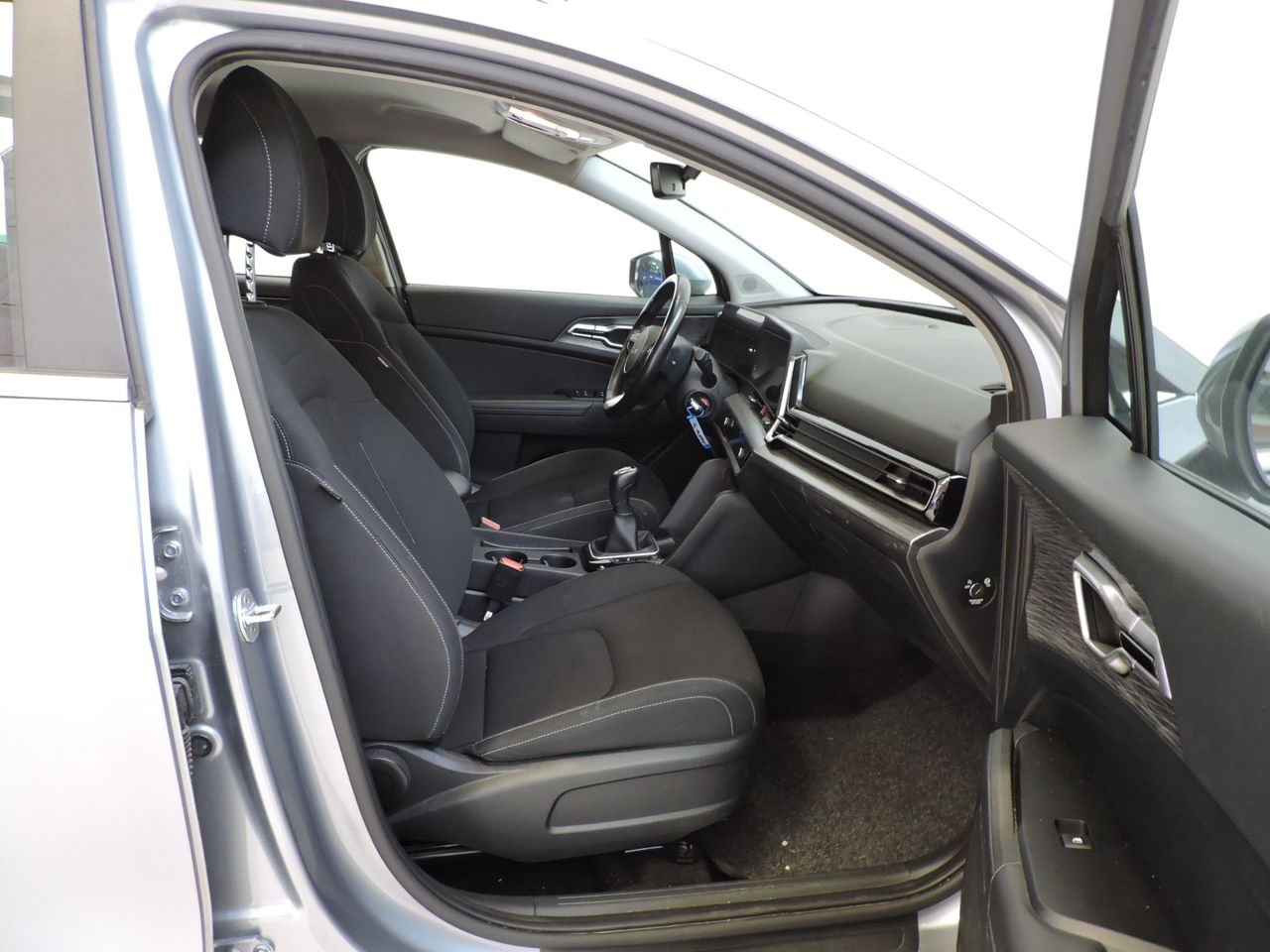 Kia Sportage Concept 1.6 CRDi MHEV 100 kW Business 2WD - Foto 14
