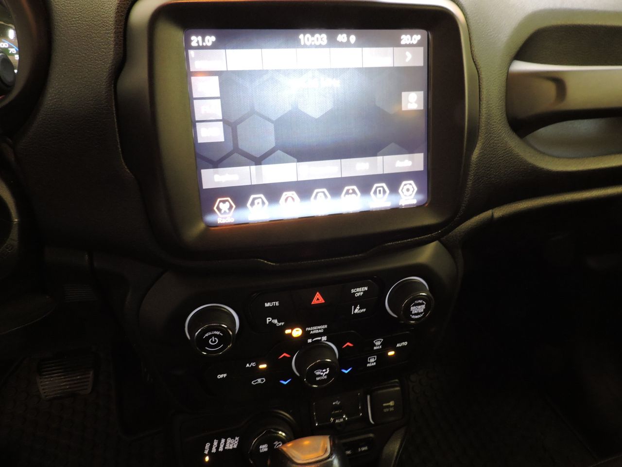 Jeep Renegade 4xe Trailhawk 176 kW 240CV AUTO. - Foto 16