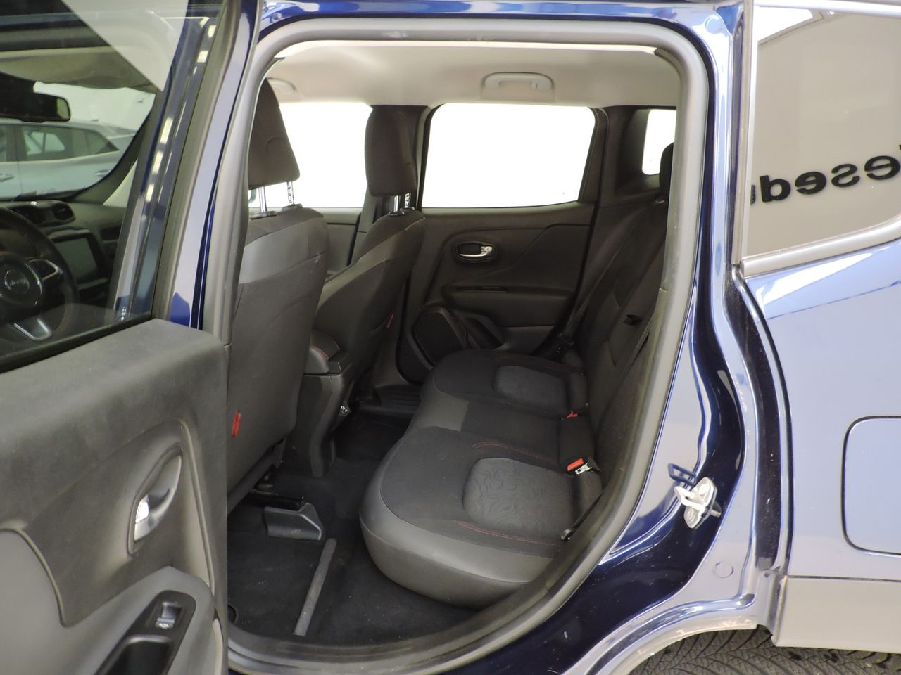Jeep Renegade 4xe Trailhawk 176 kW 240CV AUTO. - Foto 15