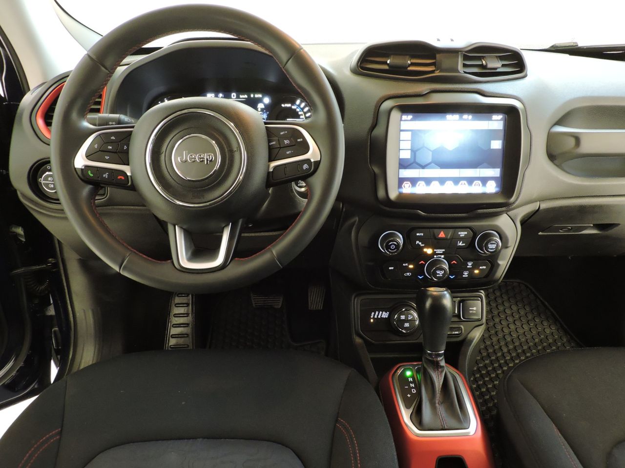 Jeep Renegade 4xe Trailhawk 176 kW 240CV AUTO. - Foto 10